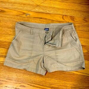 Patagonia women’s shorts, size 8, great condition, deep pockets